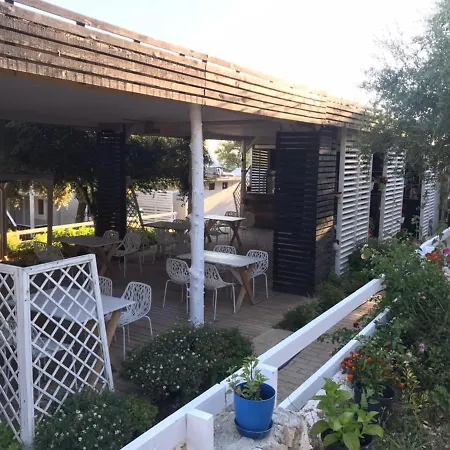 Hotel Albanian Garden 3*